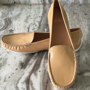 NWOB Stuart Weizmann Patent Leather Driving flat